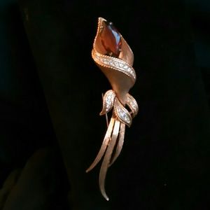 SARA COVENTRY60'S LARGE BROOCH